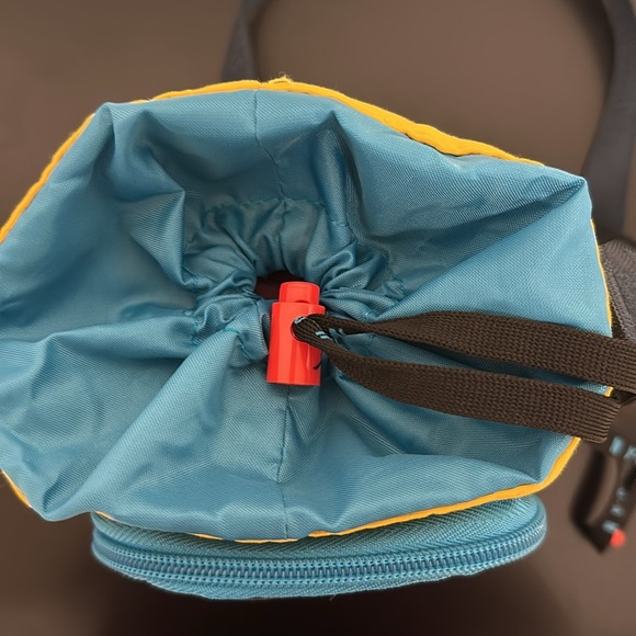 NWOT Nike Jordan Bag - Picture 3 of 7